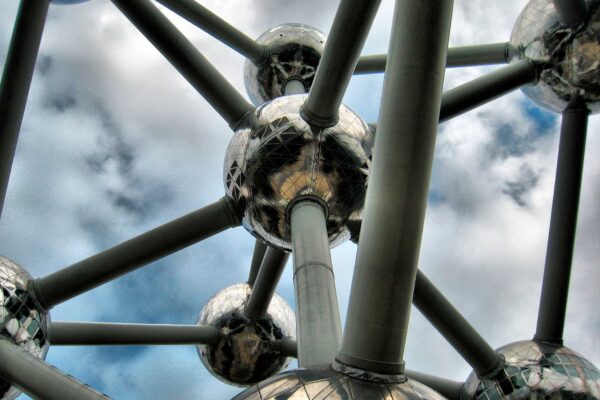 ATOMIUM-6