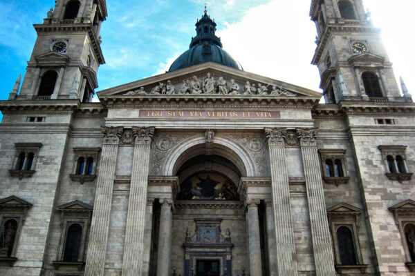 BASILICA-SAN-ESTEBAN-4